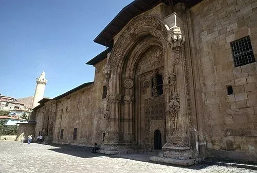 Taşa işlenen bir miras: Divriği Ulu Camii