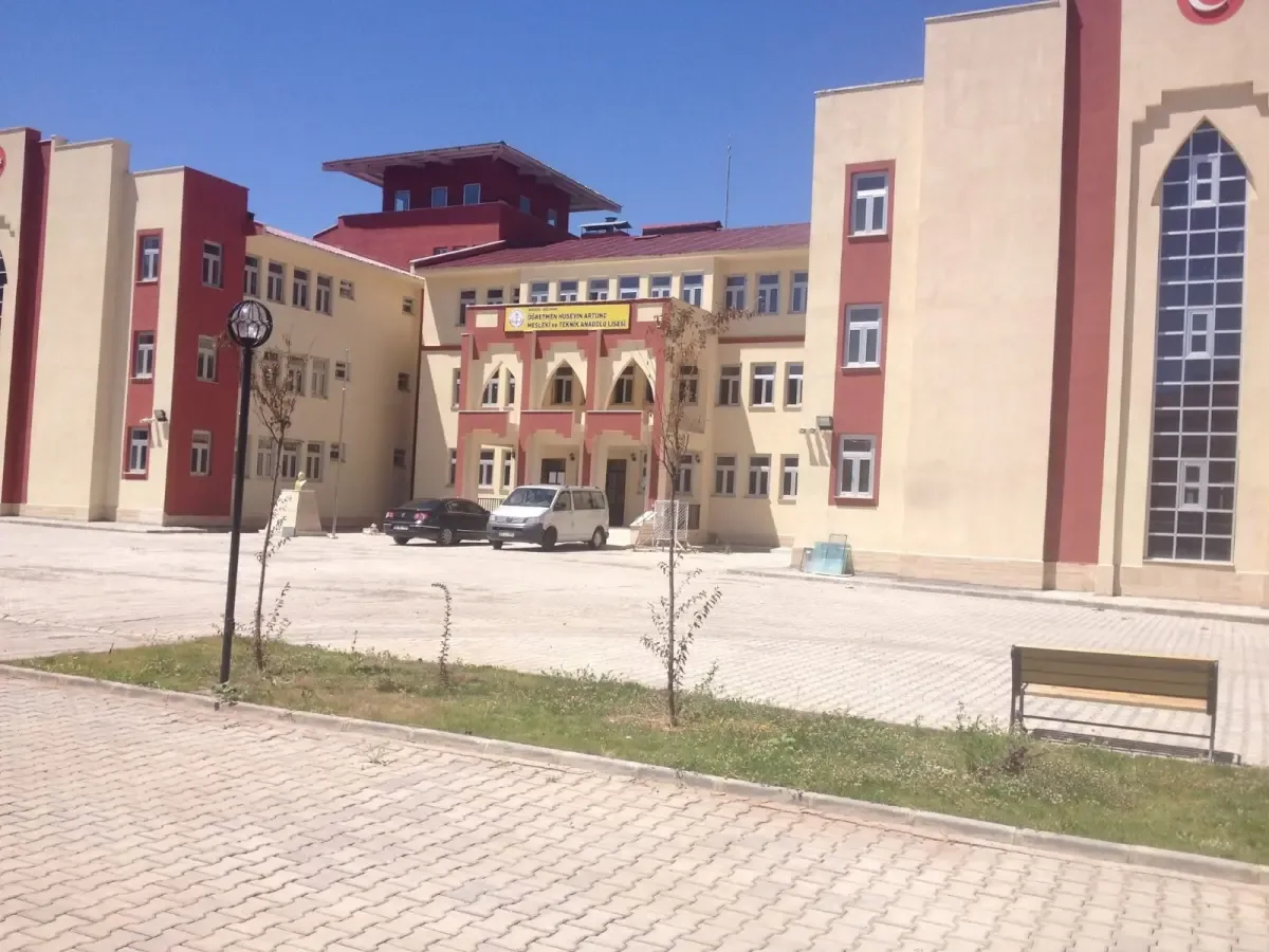 Bingöl’de okul pansiyonunda asansör kazası! bir öğrenci yaralandı
