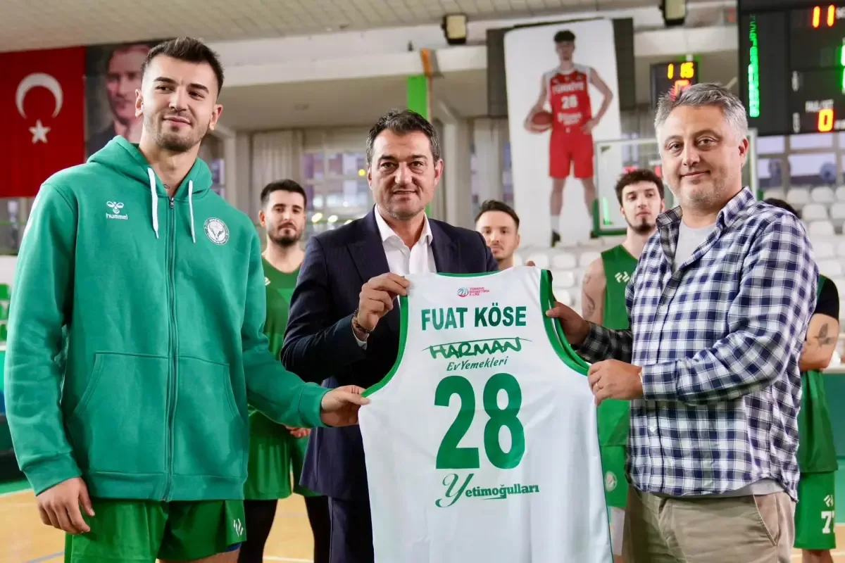 Valilikten Giresun'un basketbol temsilcisi Kerasusspor'a moral desteği