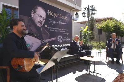 Bozkırın Tezenesi Neşet Ertaş Kızılcahamam'da türkülerle anıldı
